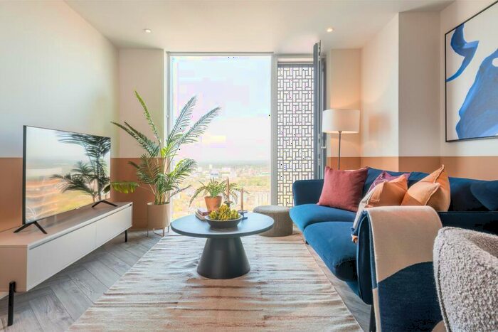 1 Bedroom Flat To Rent In Colliers Yard, M3