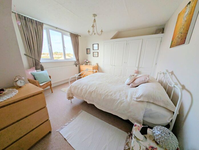 2 Bedroom Semi-Detached House For Sale In Bay View Terrace, Hayle, TR27
