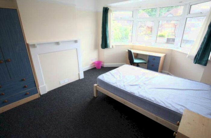 4 Bedroom Terraced House To Rent In Harcourt Drive, CT2