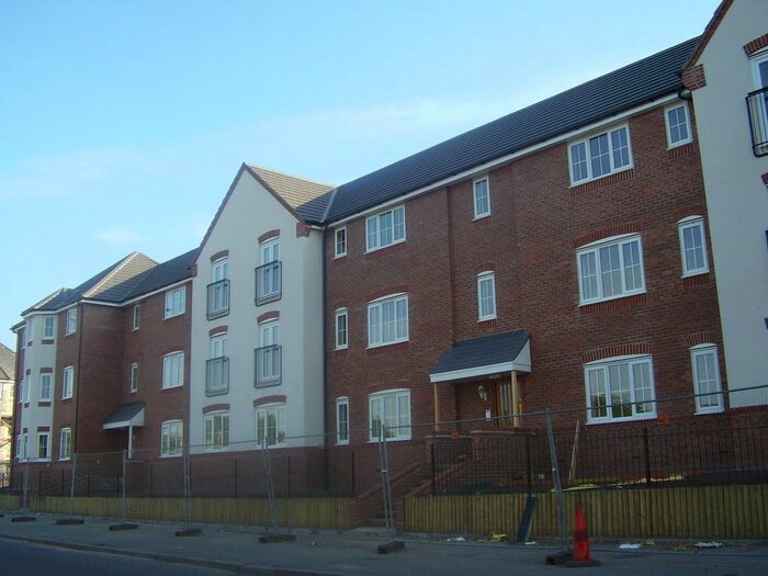 2 Bedroom Flat To Rent In Walker Road, Blakenall Heath, WS3