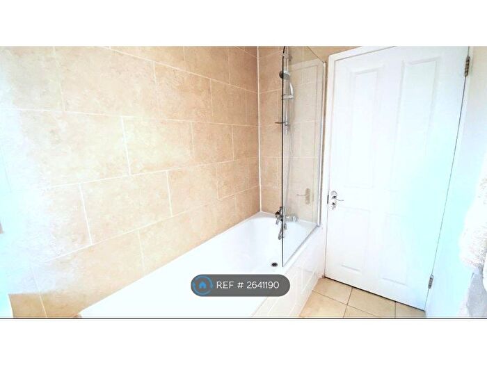 1 Bedroom Flat To Rent In Highbury Hill, London, N5