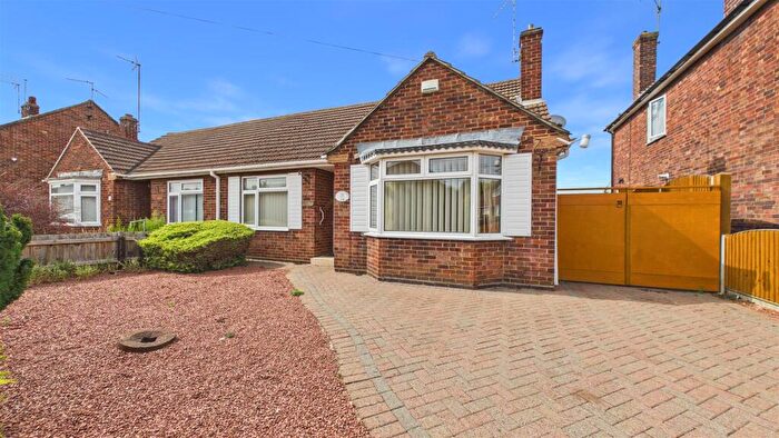 2 Bedroom Semi-Detached Bungalow For Sale In Francis Gardens, Peterborough, PE1