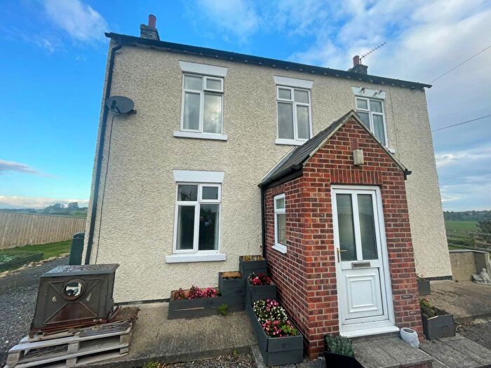 3 Bedroom Cottage To Rent In Strawgate Lane, Stapleton, Darlington, DL2
