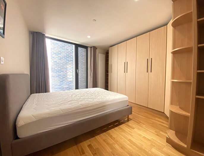 4 Bedroom Town House To Rent In Southern Street, Castlefield, Manchester, M3