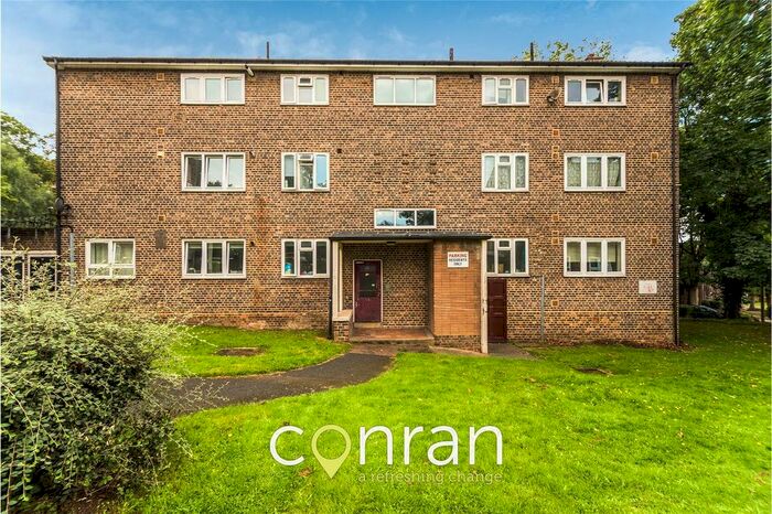 3 Bedroom Flat To Rent In Campbell Close, Shooters Hill, SE18