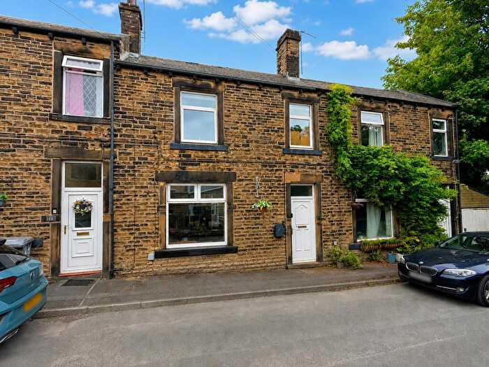 2 Bedroom Terraced House For Sale In Taylor Street, Cleckheaton, West Yorkshire, BD19