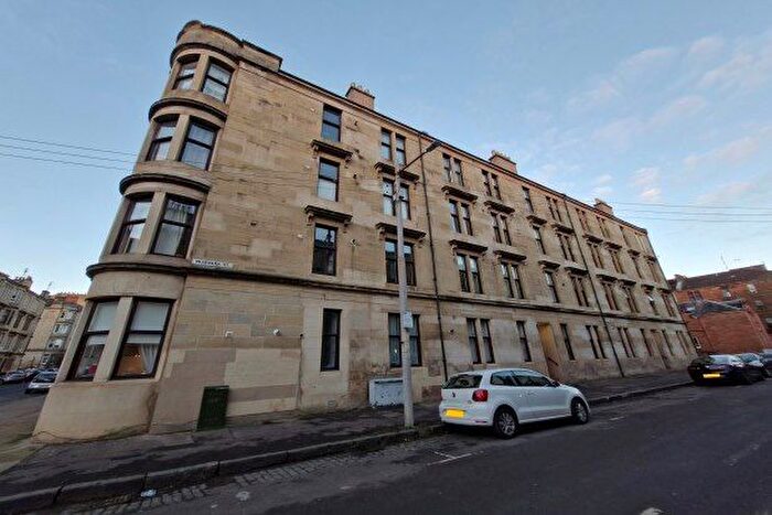 1 Bedroom Flat To Rent In Muirpark Street, Glasgow, G11