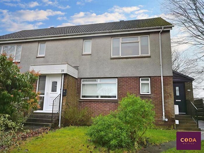 2 Bedroom Flat To Rent In Haystack Place, Lenzie, G66