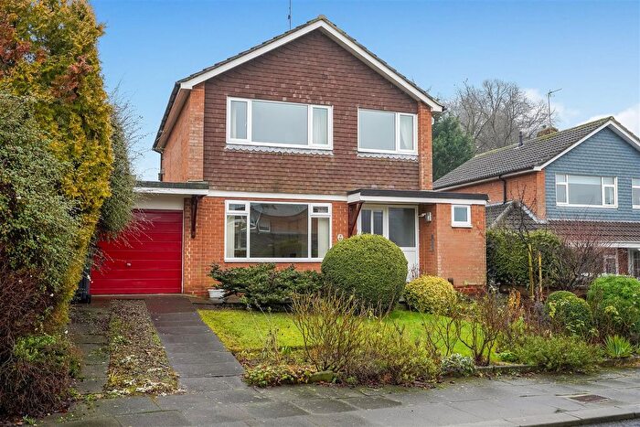 3 Bedroom Detached House For Sale In Edgecombe Grove, Darlington, DL3