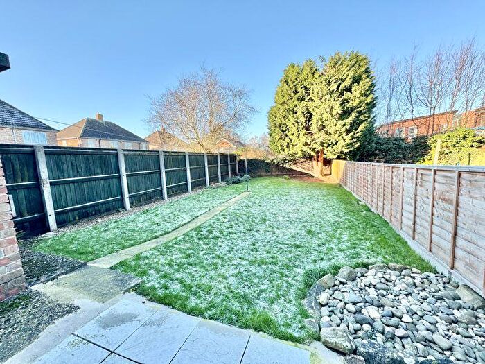 2 Bedroom Semi-Detached House For Sale In Park Avenue, Louth, LN11