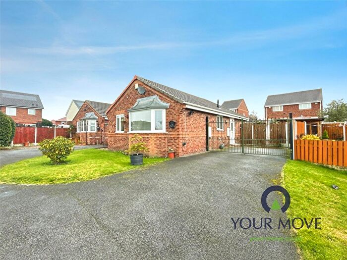 2 Bedroom Bungalow For Sale In Willowgarth Close, Ryhill, Wakefield, West Yorkshire, WF4