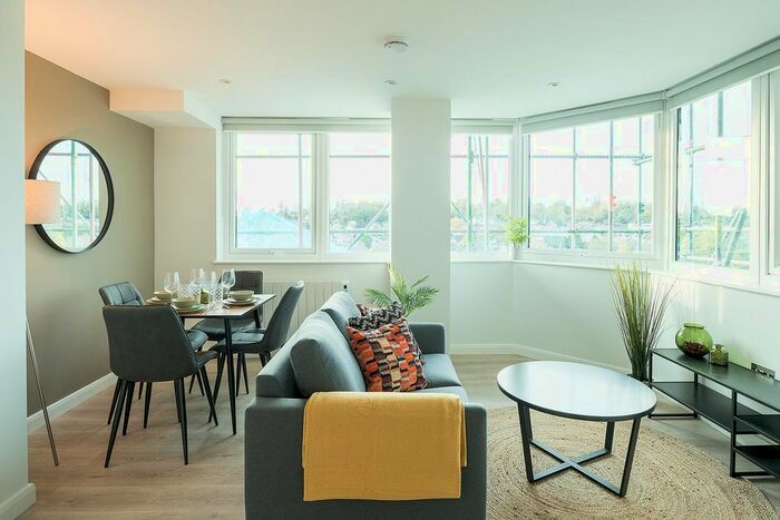 1 Bedroom Flat To Rent In Marlowes, Hemel Hempstead, HP1