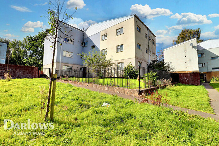 2 Bedroom Apartment For Sale In Pennsylvania, Cardiff, CF23