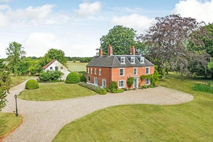 6 Bedroom Detached House For Sale In Low Road, Shelton, Norwich, Norfolk, NR15