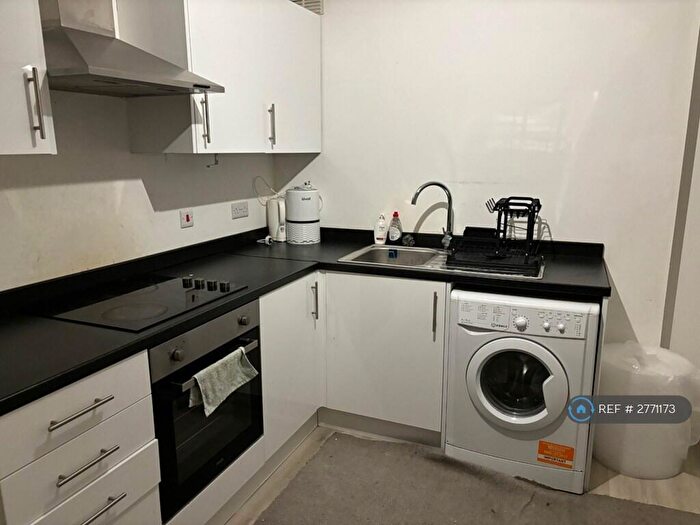 Studio To Rent In Cambridge Road, New Malden, KT3