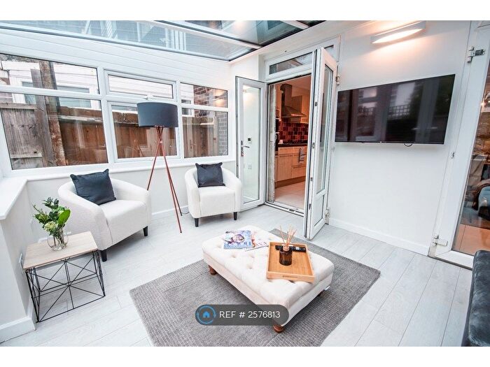 3 Bedroom End Terrace House To Rent In Fellows Road, London, NW3