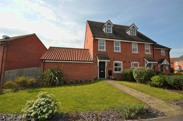 3 Bedroom End Of Terrace House To Rent In Long Breech, Mawsley, Kettering, NN14