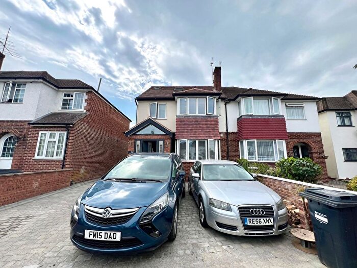 6 Bedroom Semi-Detached House To Rent In Benedict Drive, Feltham, TW14