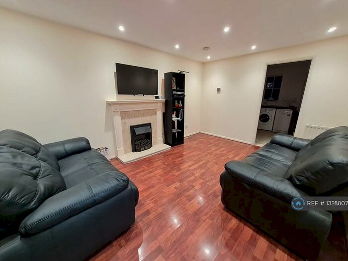 2 Bedroom Terraced House To Rent In Hither Farm Road, London, SE3