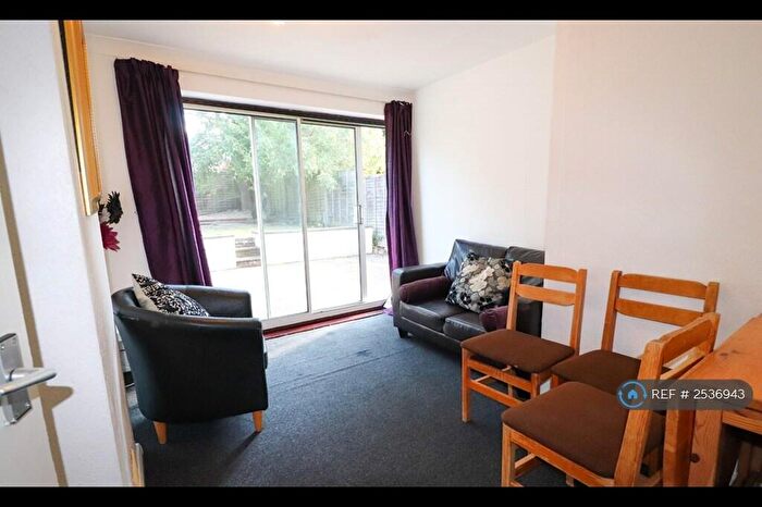 4 Bedroom Terraced House To Rent In Chennells, Hatfield, AL10