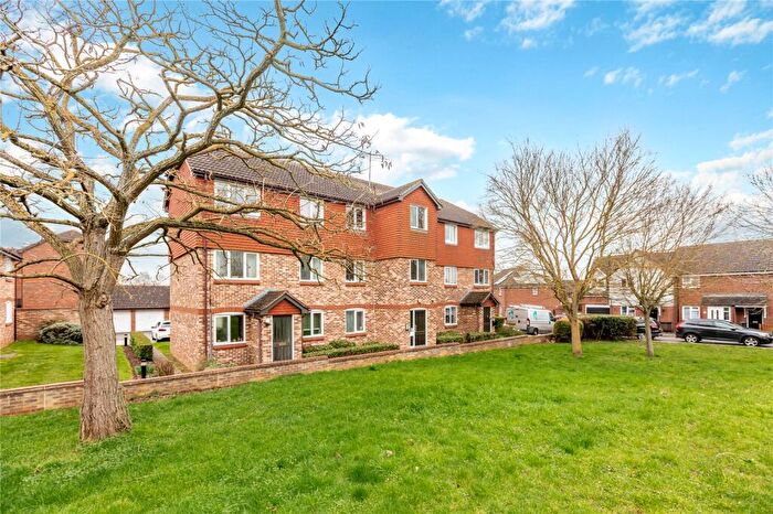 2 Bedroom Apartment For Sale In Ramshaw Drive, Chelmer Village, Chelmsford, Essex, CM2