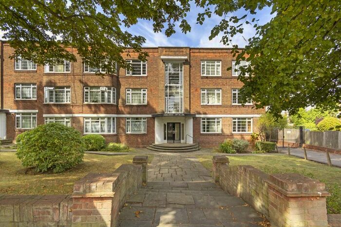 2 Bedroom Flat To Rent In Argyle Road, London, W13