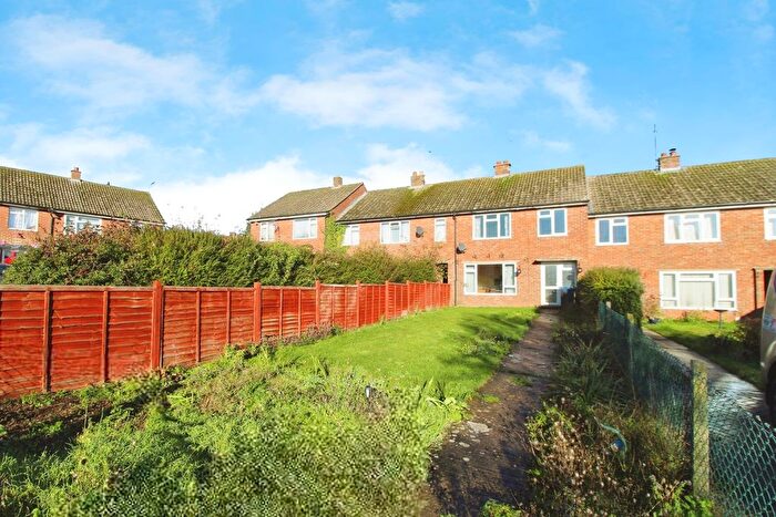3 Bedroom Terraced House For Sale In Reids Piece, Purton, SN5