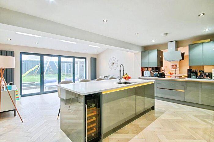 3 Bedroom Semi Detached House For Sale In Leyburn Close, Urpeth Grange, Ouston, DH2