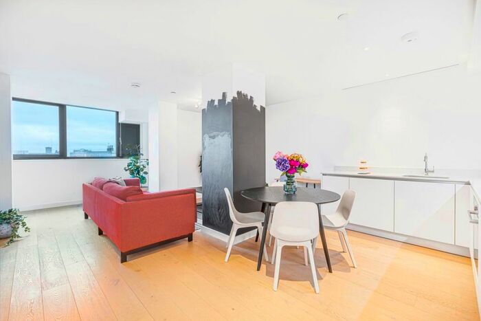 1 Bedroom Flat To Rent In Highgate Hill, London, N19