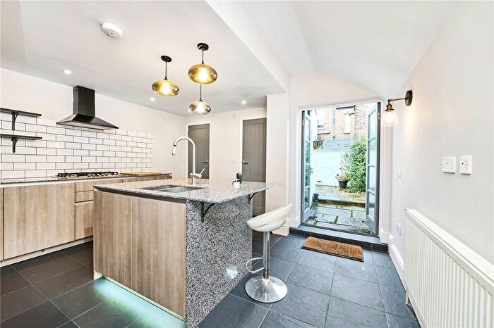 3 Bedroom Terraced House To Rent In Balfern Street, Battersea, SW11