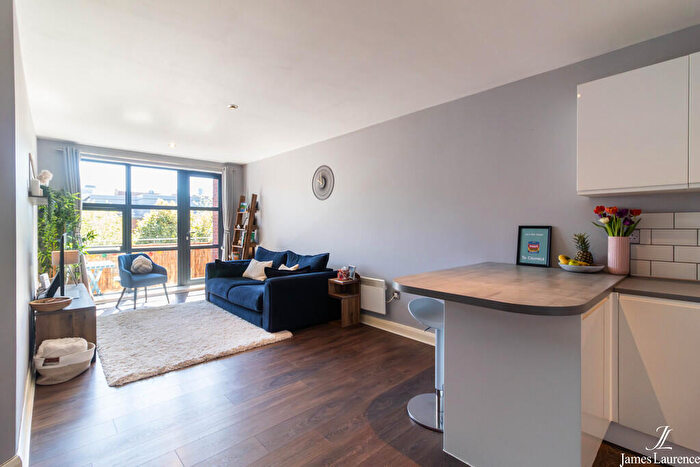 2 Bedroom Apartment For Sale In Camden Village, Camden Street, Jewellery Quarter, B1