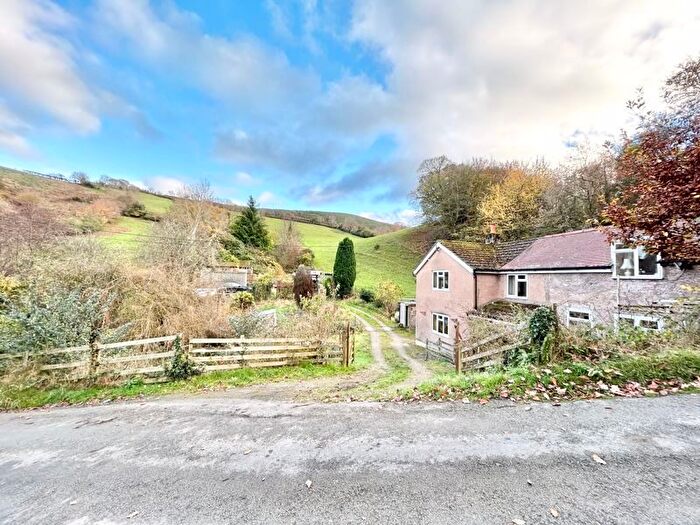 2 Bedroom Detached House For Sale In Dolwyd, Colwyn Bay, LL28