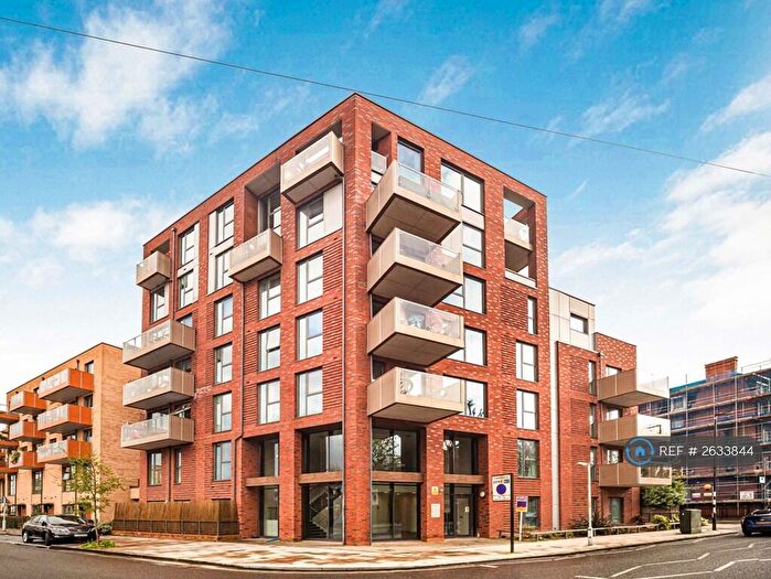 1 Bedroom Flat To Rent In Southampton Way, London, SE5