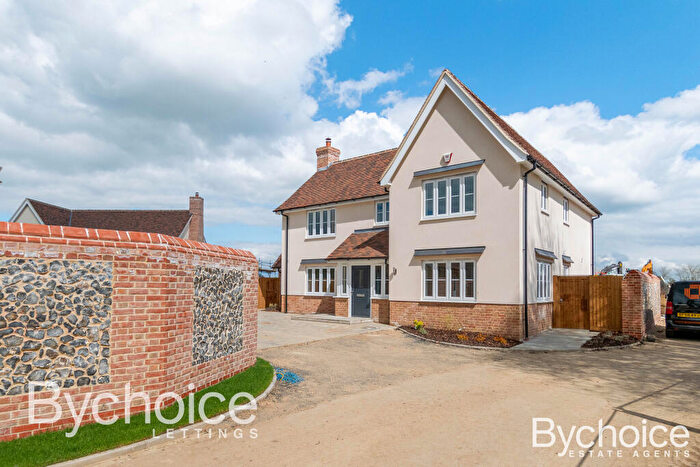 4 Bedroom Detached House To Rent In Clayhall Court, Acton, CO10