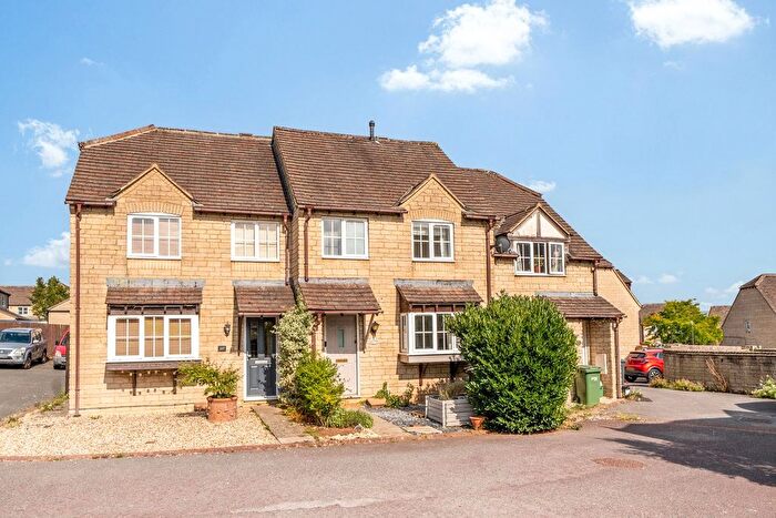 3 Bedroom Terraced House For Sale In The Old Common, Chalford, Stroud, GL6