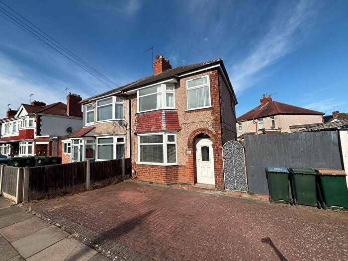 3 Bedroom Semi-Detached House To Rent In Forknell Avenue, Wyken, Coventry, CV2