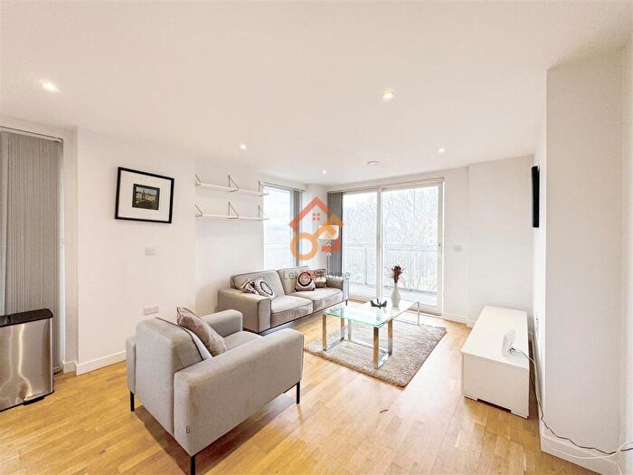 2 Bedroom Flat To Rent In Tinderbox House, Octavius Street, London, SE8