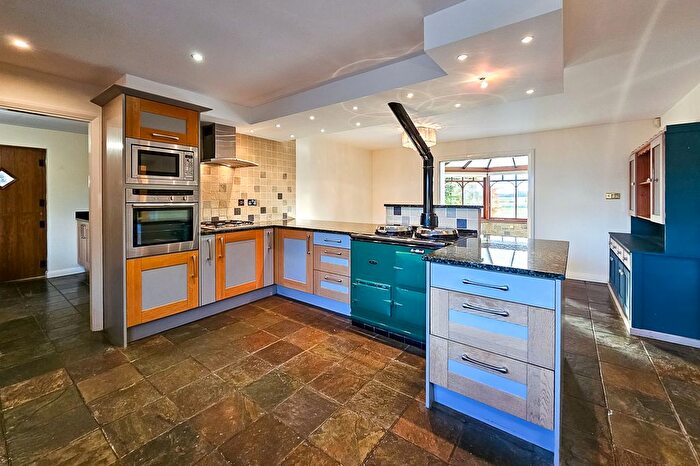 5 Bedroom Detached House To Rent In Back Lane, Sicklinghall, LS22