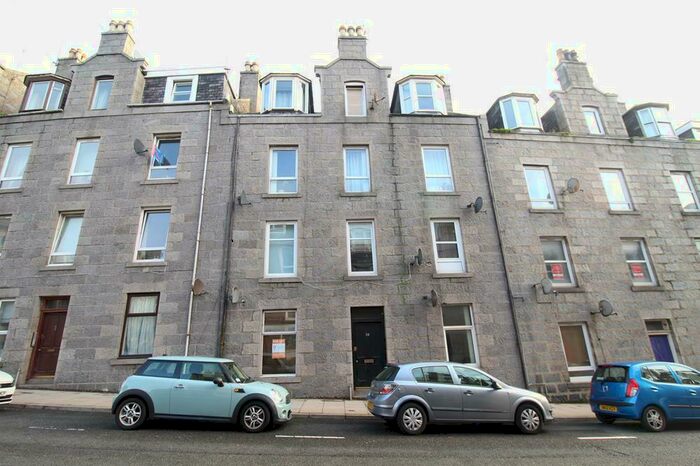 1 Bedroom Flat To Rent In Esslemont Avenue, Rosemount, AB25