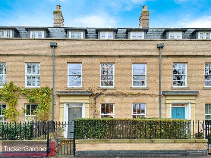 4 Bedroom House To Rent In Kings Row, Barton Road, Ely, CB7