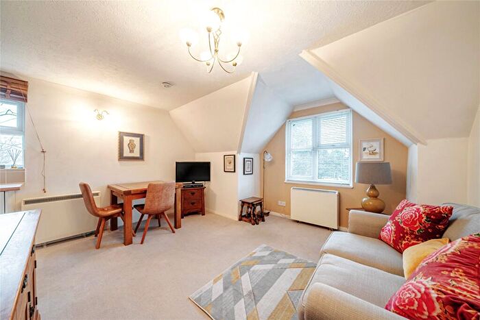1 Bedroom Flat For Sale In Ashfield Lane, Chislehurst, BR7
