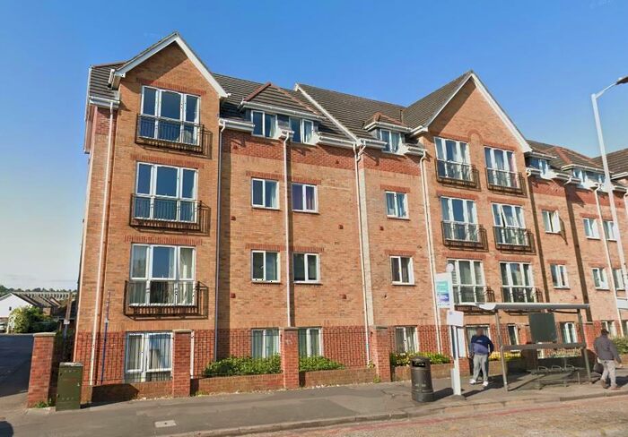 2 Bedroom Apartment To Rent In Oxford Road, Reading, RG30