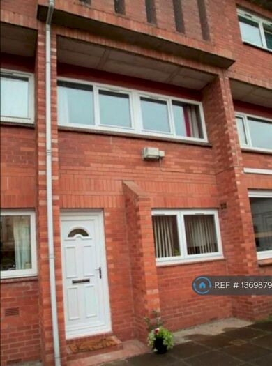 2 Bedroom Maisonette To Rent In North Woodside Road, Glasgow, G20