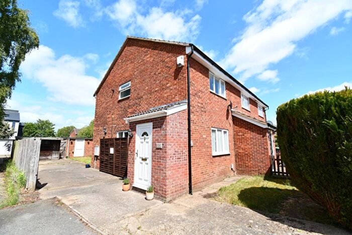 2 Bedroom Terraced House For Sale In Gulliver Close, Kempston, Bedford, MK42