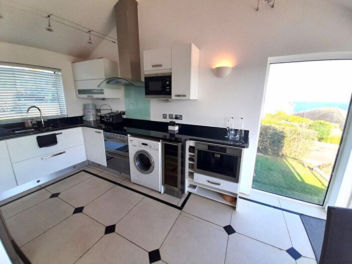 3 Bedroom Bungalow For Sale In Higher Well Park, Mevagissey, St. Austell, PL26