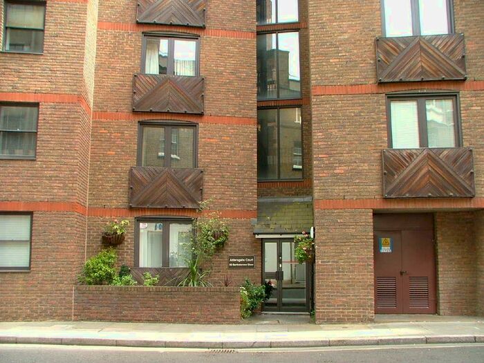 1 Bedroom Flat To Rent In Aldersgate Court, Bartholomew Close, London, EC1A