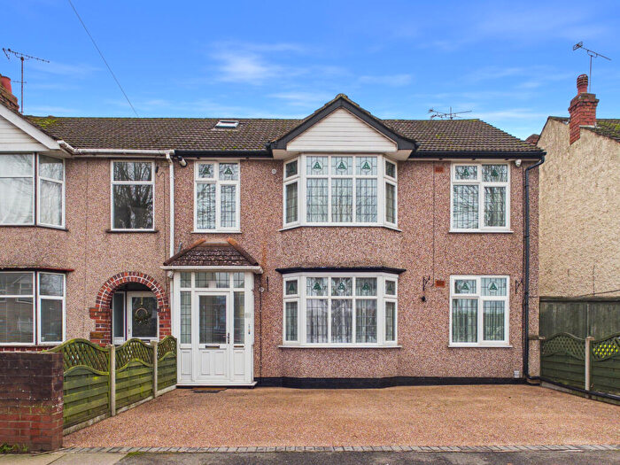 6 Bedroom End Of Terrace House For Sale In Westhill Road, Coundon, Coventry, CV6