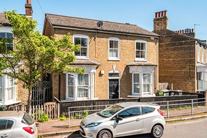3 Bedroom Apartment For Sale In Camplin Street, London, SE14