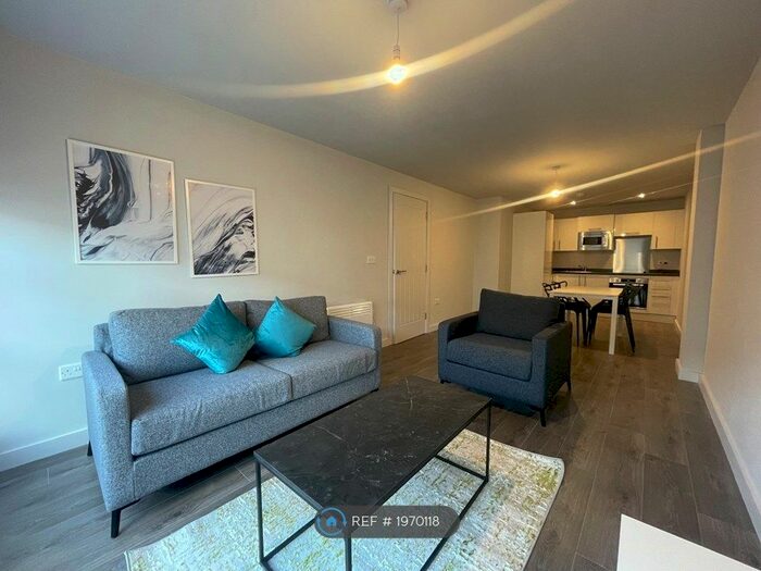 2 Bedroom Flat To Rent In Neptune Place, Liverpool, L8