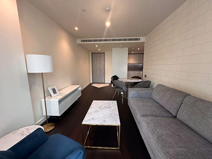 2 Bedroom Flat To Rent In Bondway, London, SW8